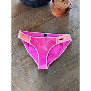Triangl Hot Pink Swim Bottoms Size Small